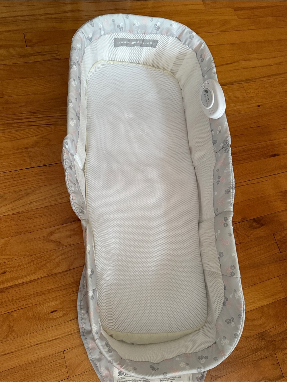 Baby Delight Portable Infant Bassinet Infant with Sound Machine